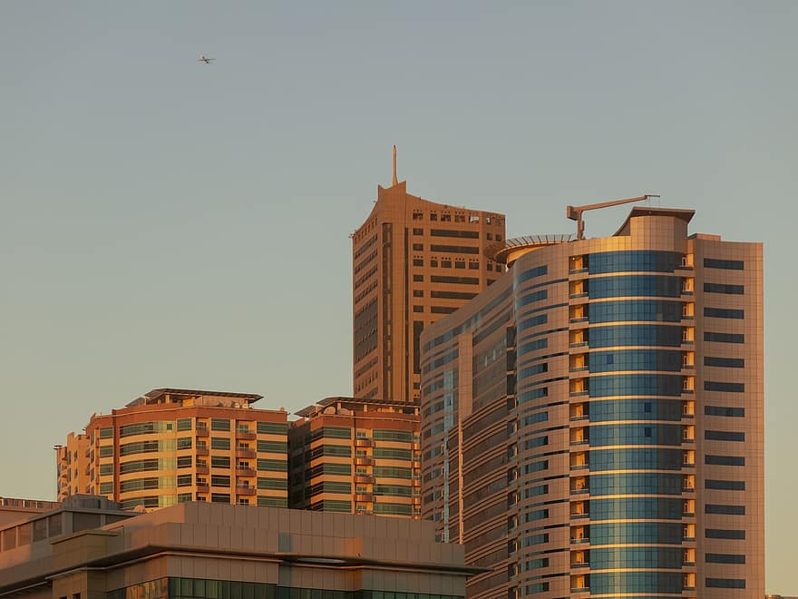 ēkām, pilsēta, pilsētas, arhitektūra, Dubaija, ceļot, debesskrāpis, ēkas ārpuse, pilsētas ainava, uzbūvēta struktūra, pilsētas panorāma