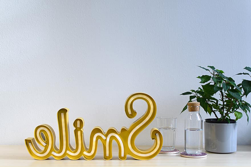 Smile, Lettering, Typography, Decoration, Happy, Lifestyle, Drink, Glass, Healthy, Text, Word