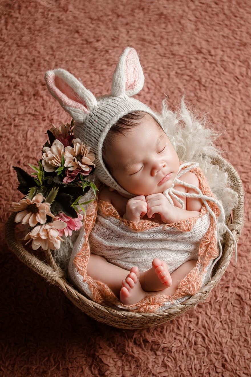 nouveau née, bébé, portrait, costume, panier, fleurs, en train de dormir, mignonne, adorable, enfant, petit
