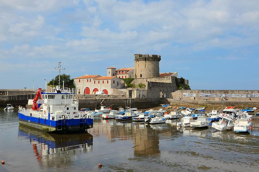 Boote, Hafen, Ebbe, Schloss, Turm, historisch, Ozean, Meer, Panorama, Baskenland
