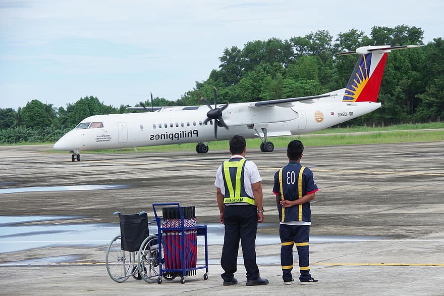 Republic Of The Philippines, Philippine Airlines, Airplane, Manila, Airline, transportation, men, air vehicle, mode of transport, occupation, adult