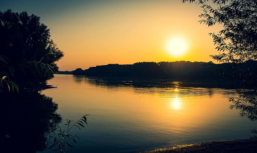 rivier-, Bos, zonsondergang, Donau, natuur, bomen, silhouet, water, reflectie, schemer, zon