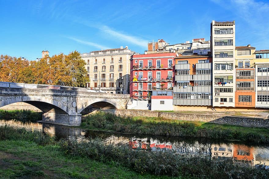 bangunan, kota, sungai, jembatan, Girona, catalonia, Spanyol, Arsitektur, tempat terkenal, Cityscape, eksterior bangunan