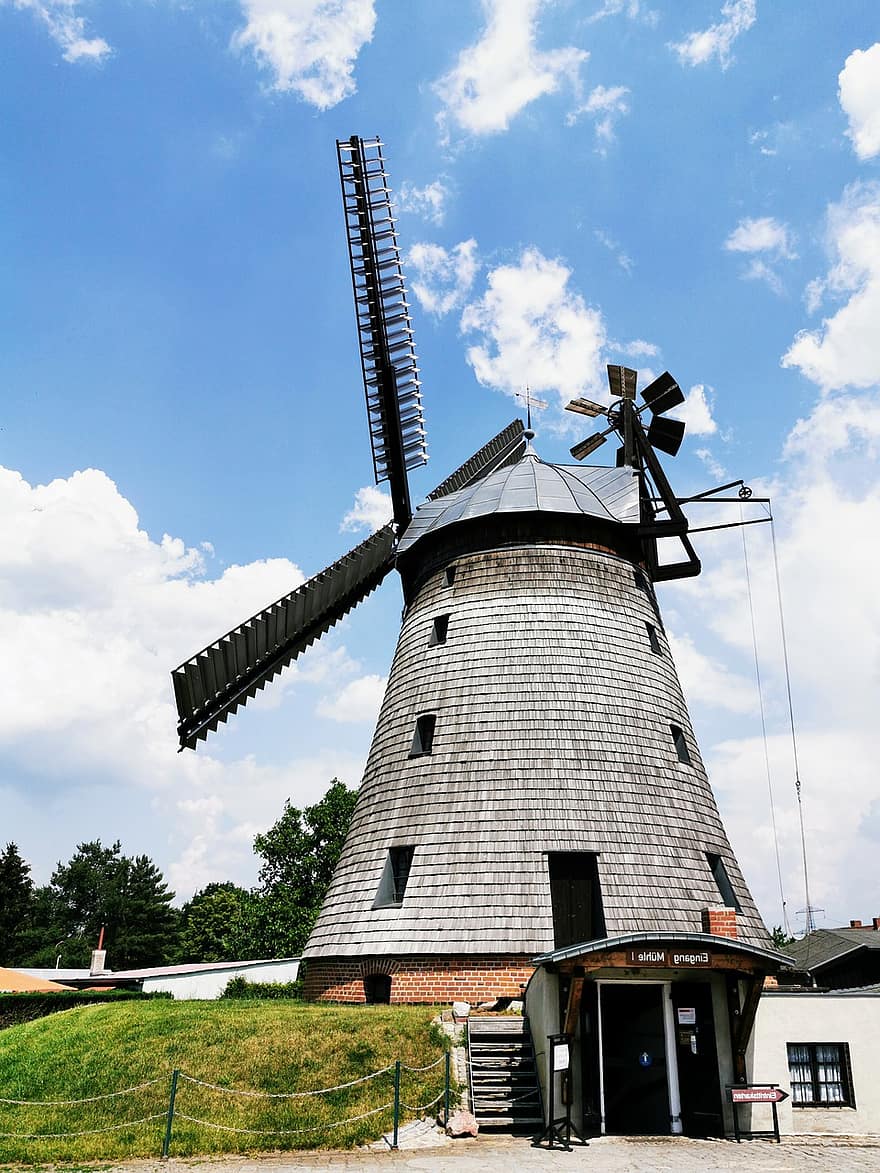 hollantilainen tuulimylly, Straupitz, Spreewald, viljamylly, saha, öljytehdas, pellavansiemenöljy, mylly, Mill Club, Euroopan kulttuuriperintö, tuotanto