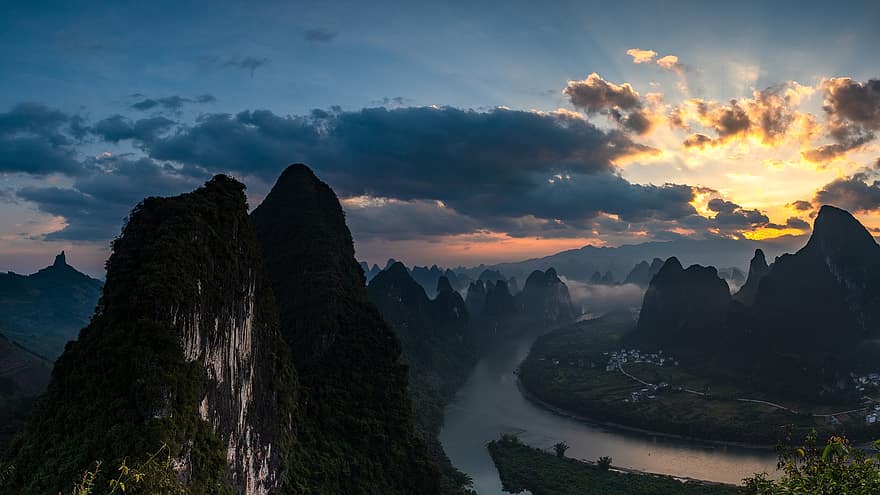 saullēkts, ainavu, kalni, li upe, yangshuo, guilīns, Ķīna, mākoņi, raksturs, fotogrāfija, Guilinas fotogrāfija