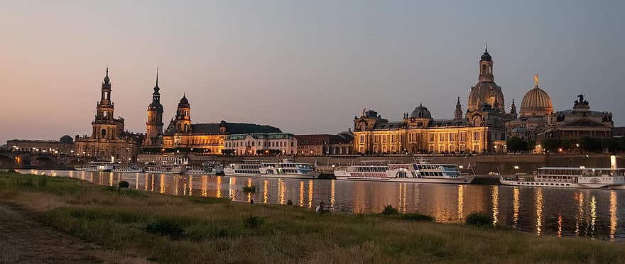 Dresda, fiume Elba, Sassonia, Germania, architettura, paesaggio urbano, città
