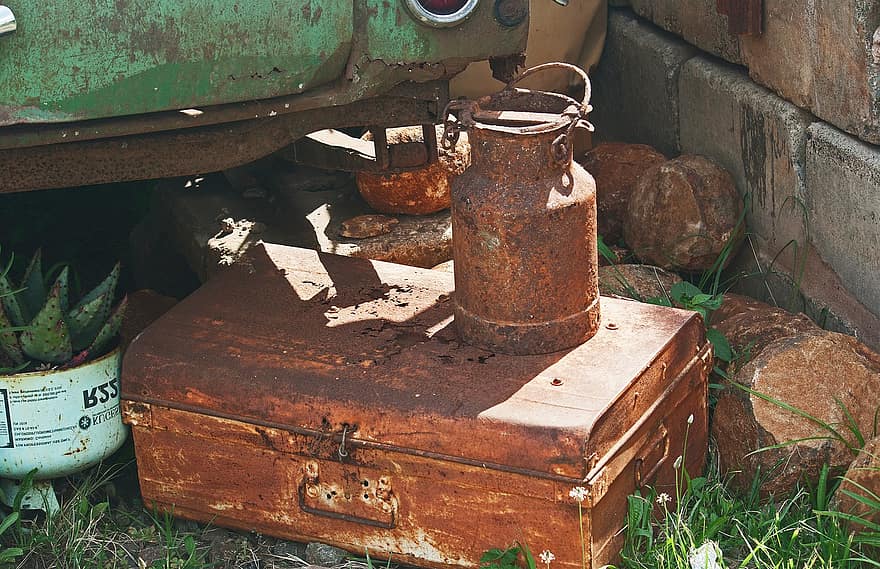 Gammel rusten mælkedåse, rusted, gammel, mælkekande, årgang, antik, beholder, nostalgi, metal, retro