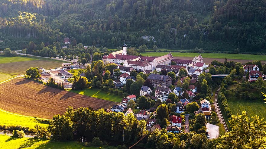 Beuron, monasterio, valle del Danubio, swabia, Suabia superior, caminata, víspera, naturaleza, rock, escena rural, paisaje