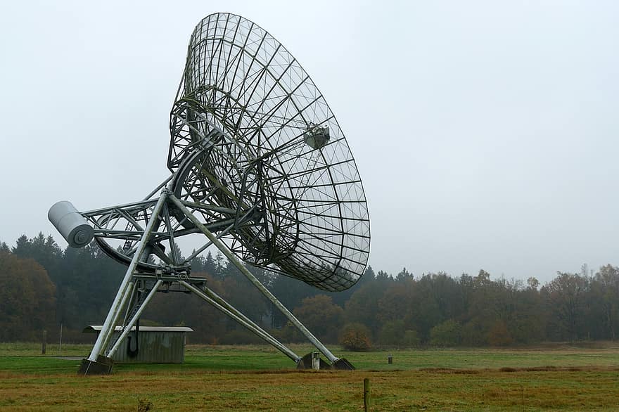 アンテナ、放物線、電波望遠鏡、天文学、ウェスターボルク、オランダ、放射性合成、宇宙