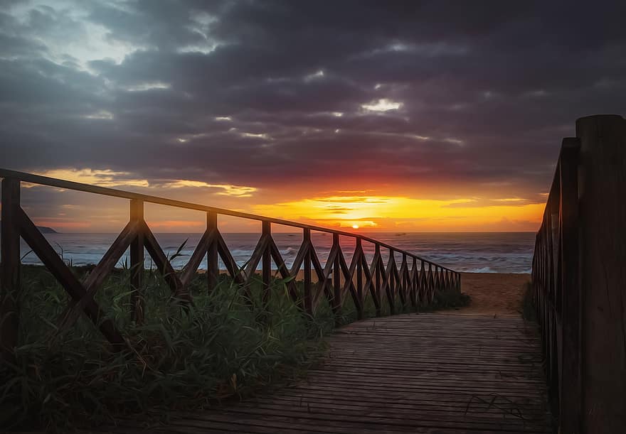 木製の歩道、ビーチ、夜明け、日の出、太陽、日光、朝、海、海洋、海岸、地平線