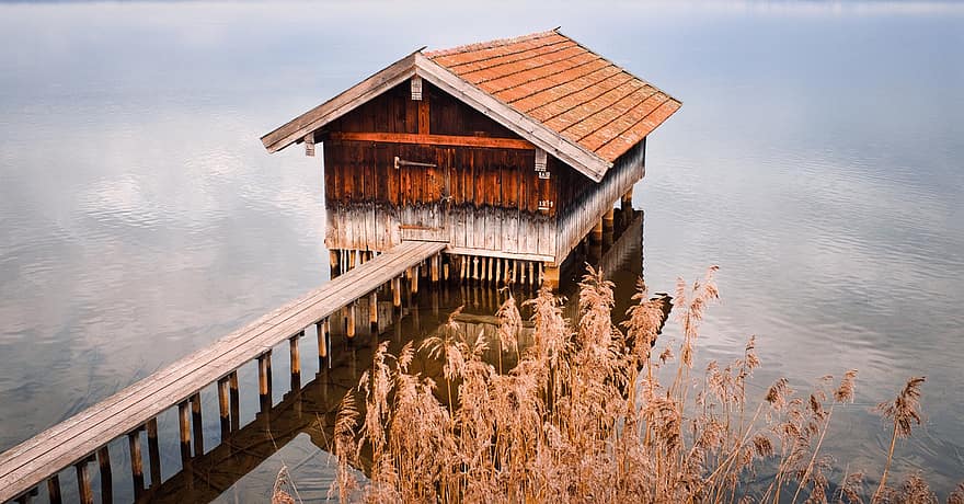 lago, casa-barca, passerella, tavole di legno, chiemsee, Baviera, acqua, canne, Alta Baviera, Germania, Chiemgau