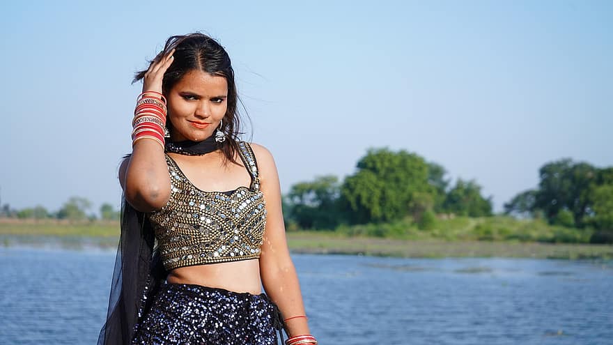 سونام براجاباتي ، فتاة هندية ، أنثى