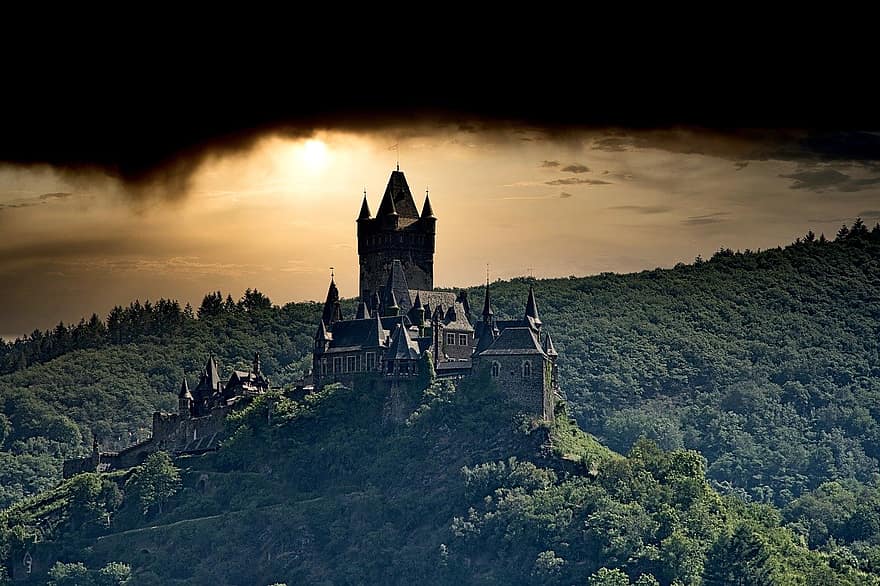 Schloss Cochem, Hügel, Sonnenuntergang, Sturm, Wahrzeichen, Festung, Schloss, historisch, Fort, Unterschlagung, Berg