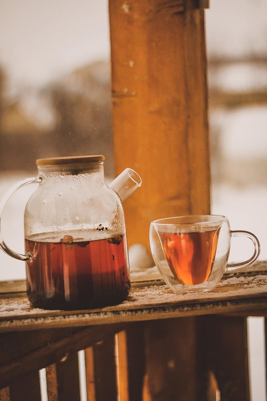 ấm trà, uống, trà, cốc, ấm đun nước, đồ uống, gỗ, bàn, cận cảnh, cà phê, sự tươi mát
