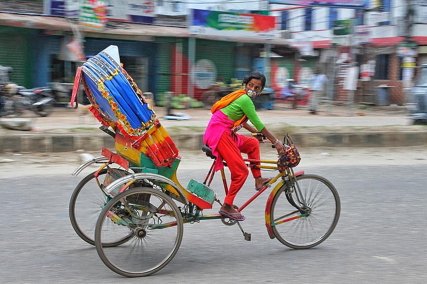 rickshaw, kvinde, Bangladesh, chauffør, daglig liv, covid-19, pandemi, coronavirus, pige, vej, gade