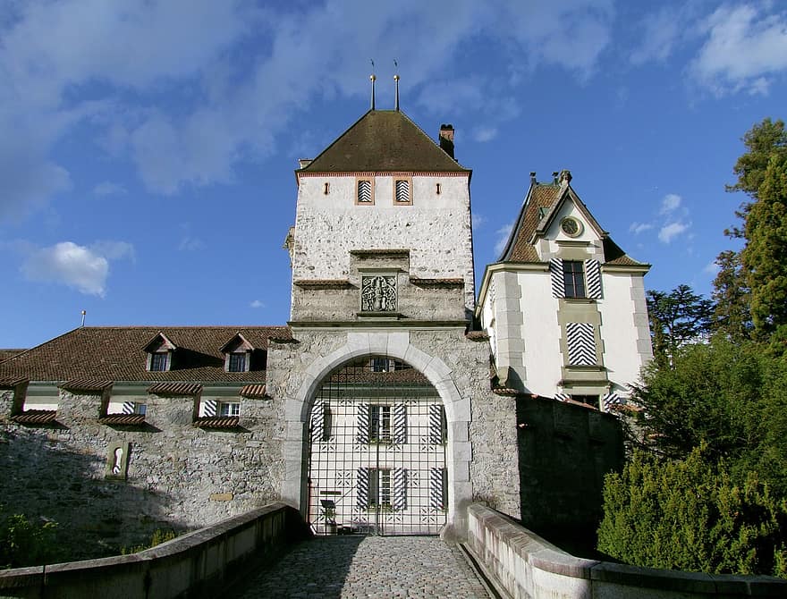 oberhofen slott, tårn, thun lake, Sveits, middelalderen, turisme, tur, utflukt, reise, skyer, himmel