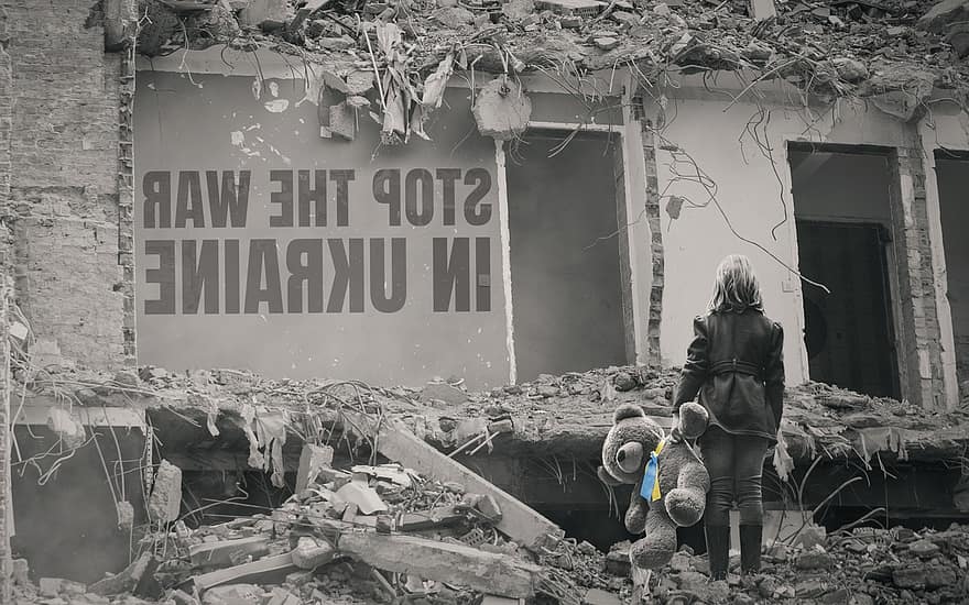 ukraine, ruiner, pige, krig, sorg, stop krigen, barn, vragrester, ødelæggelse, snavset, herrer