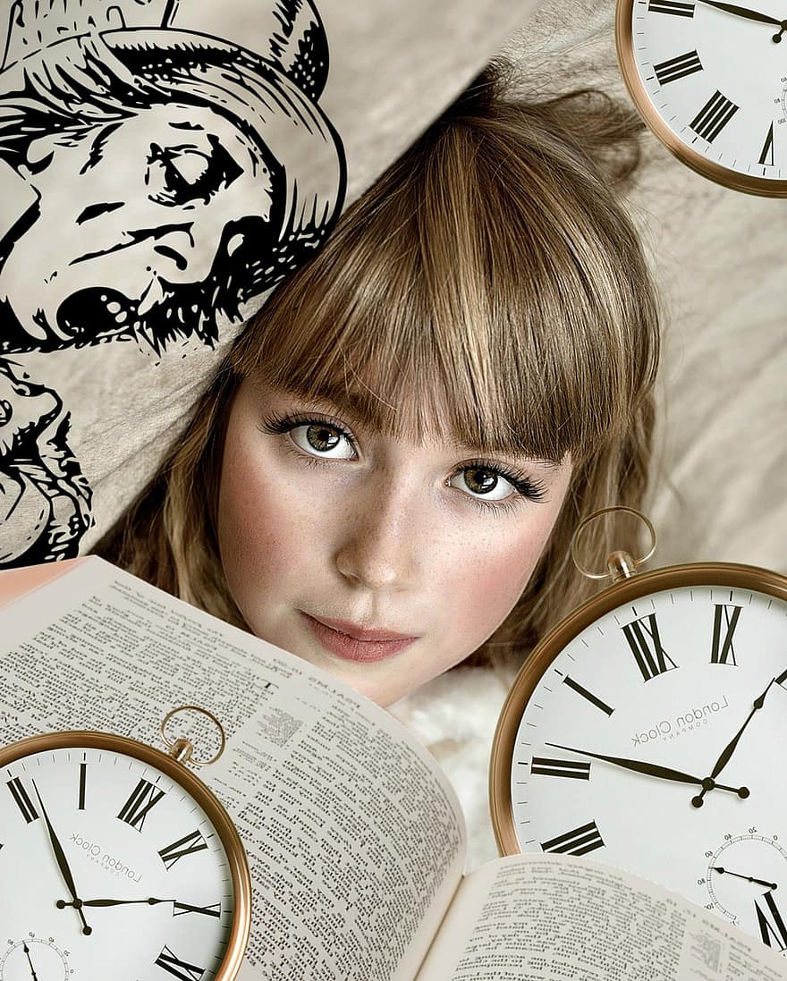 Alise brīnumzemē, meitene, grāmata, stāsts, vintage, fantāzija, pulkstenis, sieviete, digitāls, balts, brūna grāmata