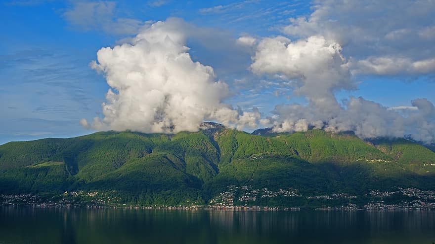 kulle, kastanjeskog, Gambarogno, åskmoln, moln, sjö, lago maggiore, sommar, blå, landskap, himmel