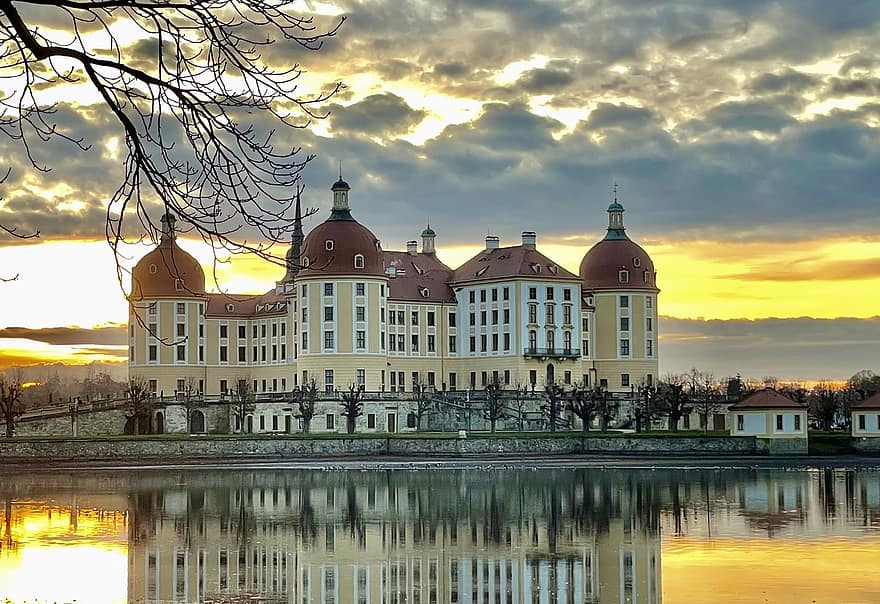 castelo moritzburg, castelo, lago, reflexão, agua, arquitetura, ponto de referência, fortaleza, histórico, atração turística, barroco