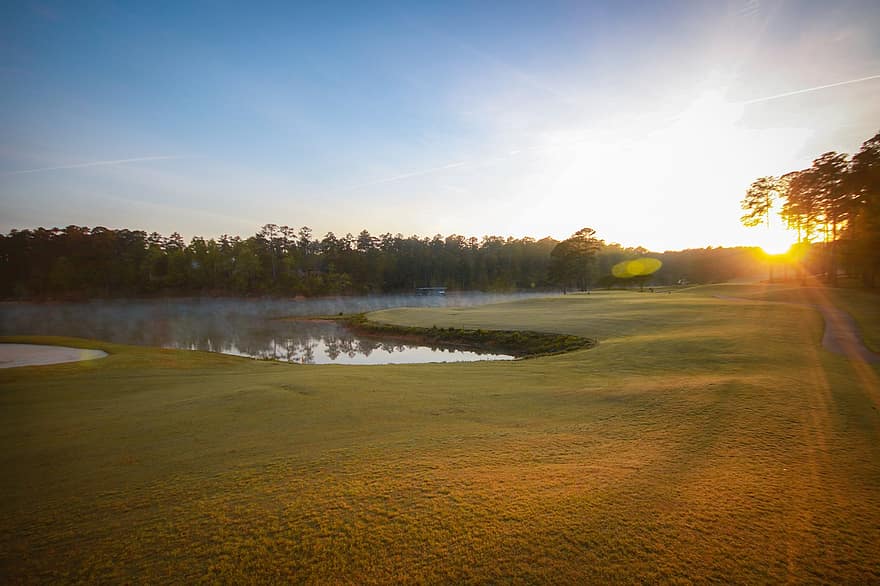 zonsopkomst, golfbaan, meer, groen, warme kleur, hemel