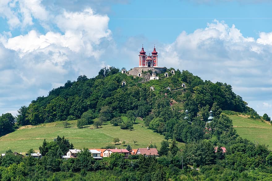 slovakija, kalns, baznīca, banská štiavnica