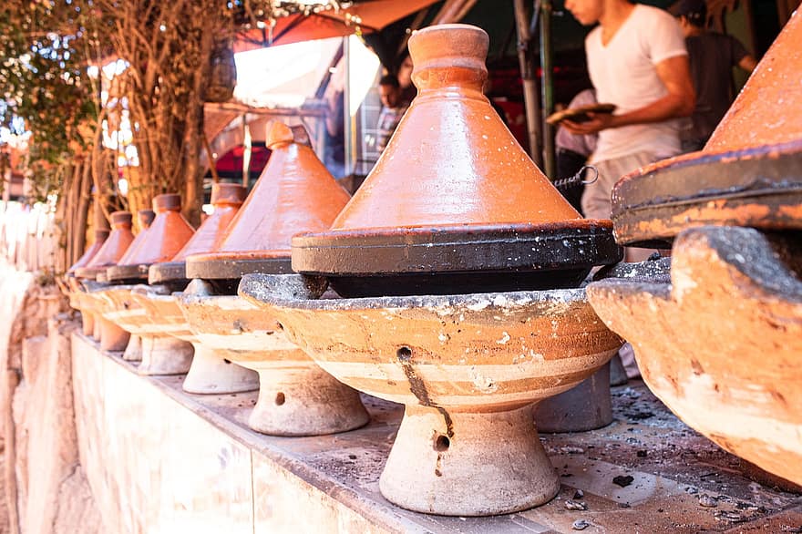 Maroc, tajine, Pots en terre cuite, tourisme, Afrique