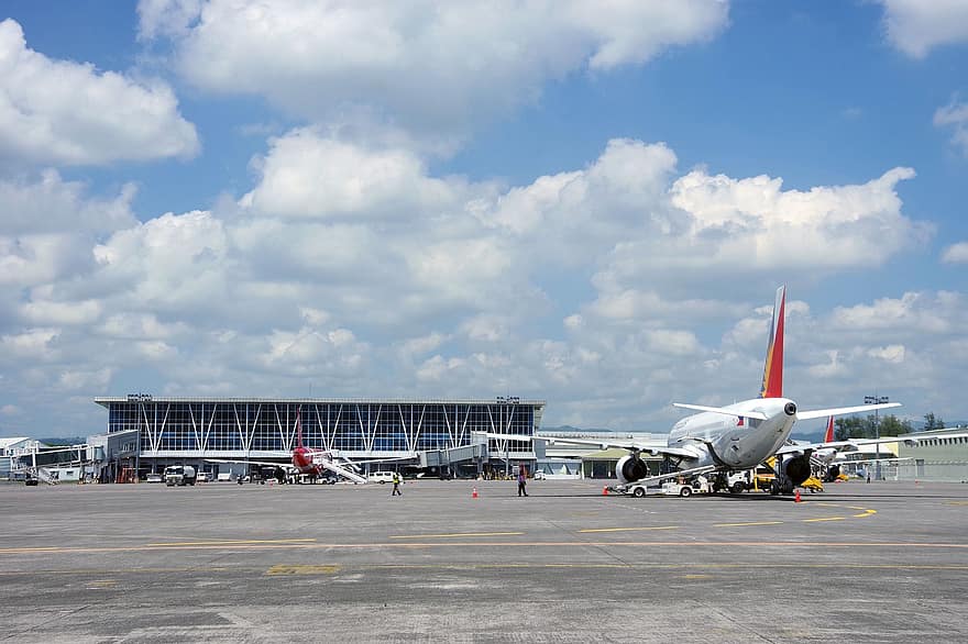 جمهورية الفلبين ، الخطوط الجوية الفلبينية ، مطار ، مانيلا ، شركة طيران ، مركبة جوية ، وسائل النقل ، تحلق ، طائرة تجارية ، وسيلة تنقل ، صناعة الطيران