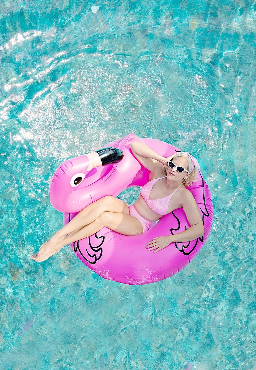 kvinna, slå samman, floaty, Flamingo Floaty, sommar, avslappning, avkopplande