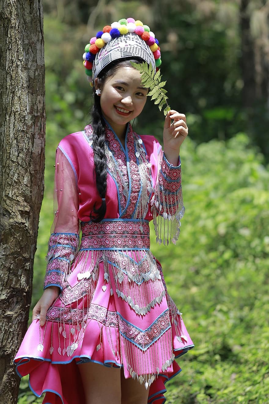 kobieta, Model, Hmoong, tradycyjny, tkanina, odzież, suknia, poza, uśmiech