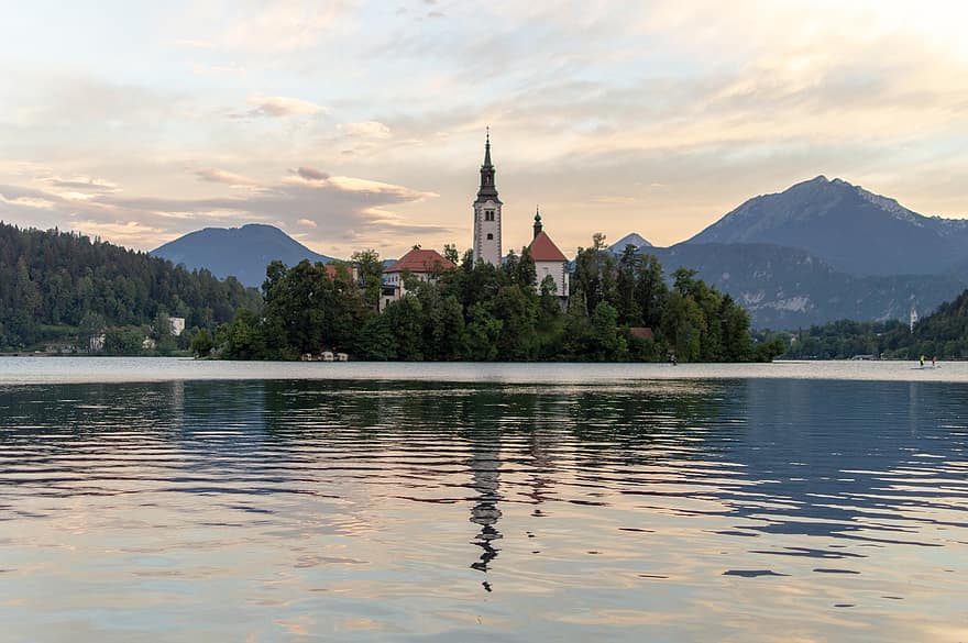 Lake Bled, kilise, ada, göl, yansıma, Su, tapınak, işaret, turist çekiciliği, dağlar, alp