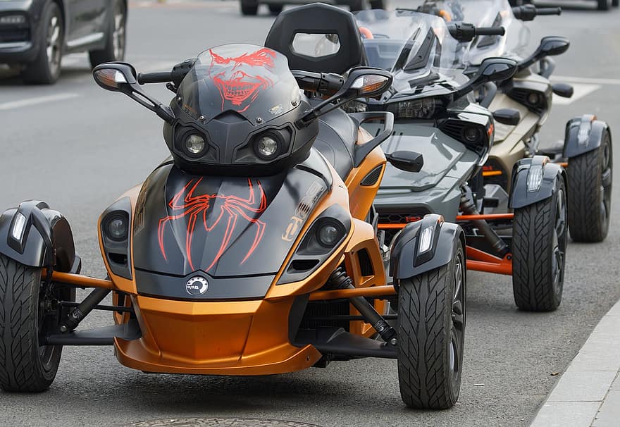Brp Can-am Spyder Roadster, motocicletes, vehicles, tres rodes, aparcat, carrer, trànsit, ciutat, urbà, velocitat, esport