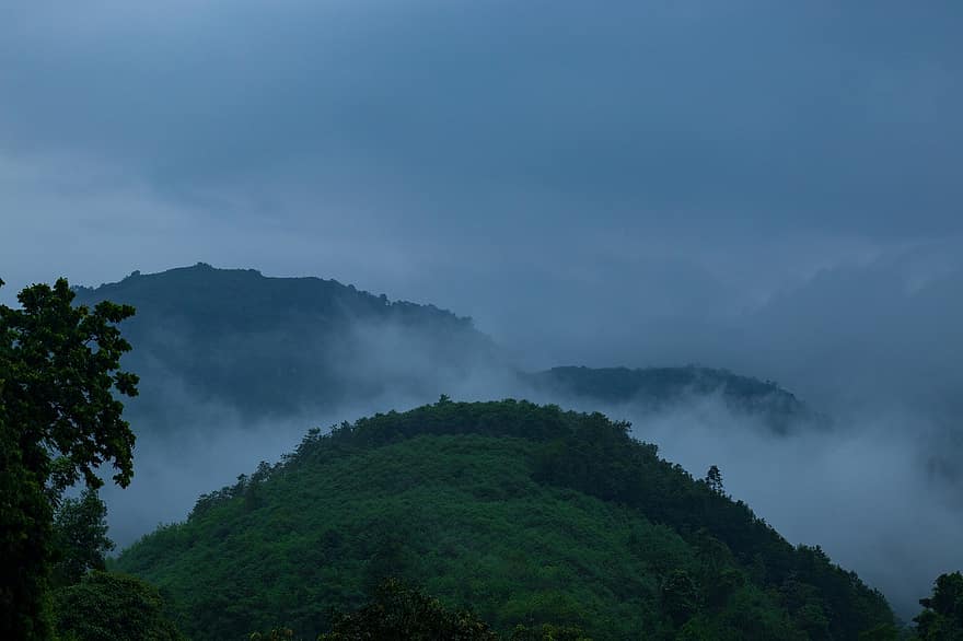 góry, mgła, krajobraz, wzgórza, Natura, chmury, mglisty, pasmo górskie