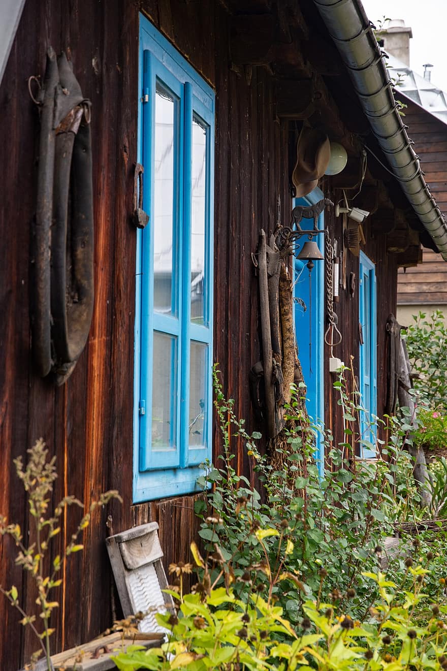 村、ポーランド、木材、窓、建築、田園風景、古い、建物の外観、コテージ、素朴な、ドア