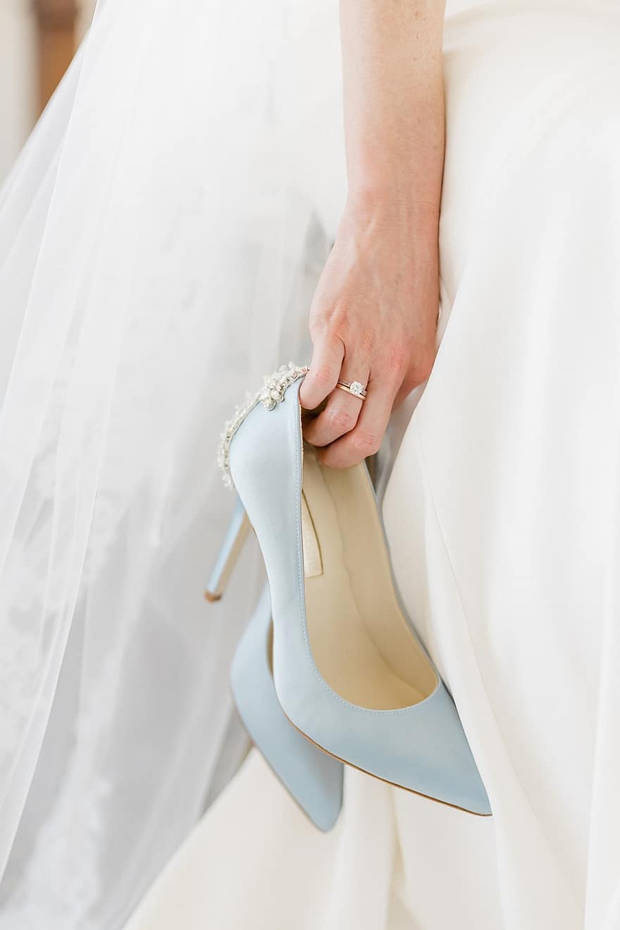γάμος, γαμήλια παπούτσια, νυφικά παπούτσια