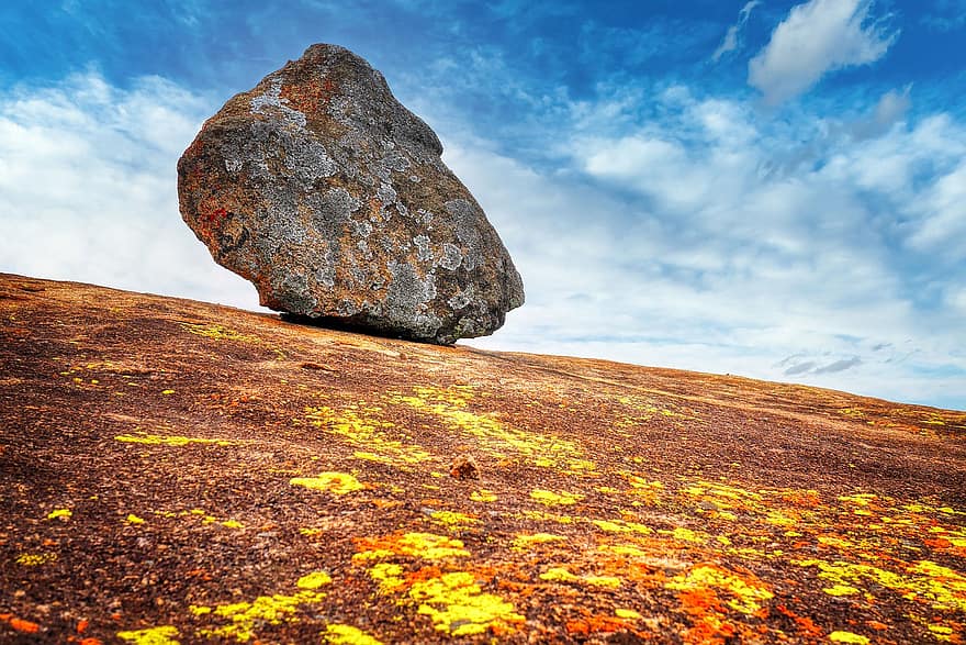 Rock, Granit, felsiger Berg, Himmel, Wolken, Stein, Landschaft, Nationalpark, Matobo-Nationalpark, Zimbabwe, Afrika