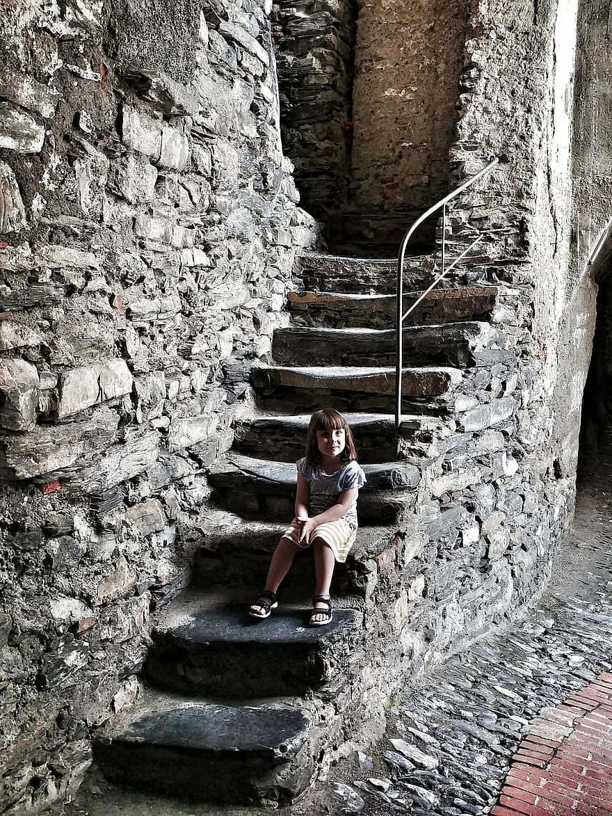 Girl, Stairs, Building, Monument, Medieval, Ancient, Italy, Borgo