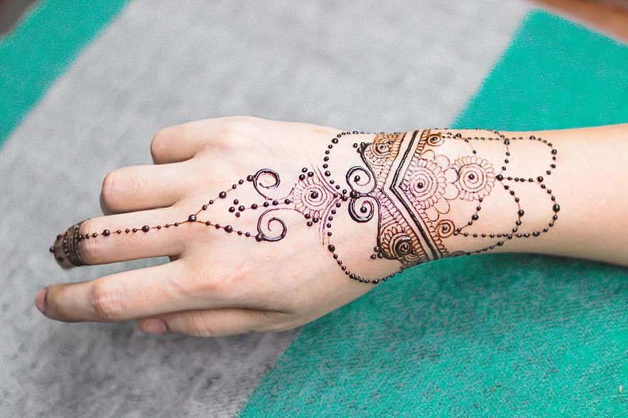 dziewczynka, henna, dłoń, ślubny, brązowy, kosmetyk, projekt, moda, Rysunek henną, Henna Hand, tatuaż z henny